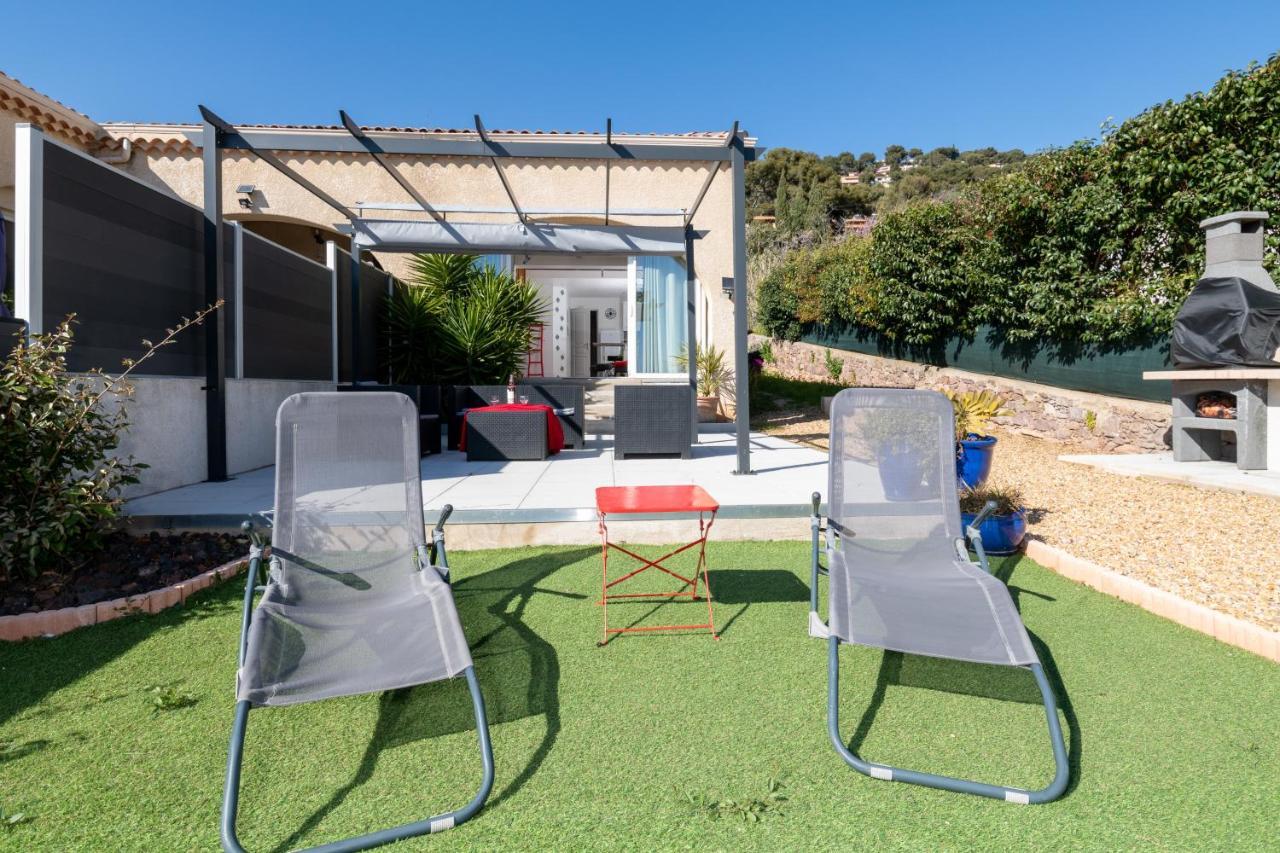 Face A La Mer Superbe Villa Terrasse Barbecue Le Pradet Carqueiranne Exterior foto