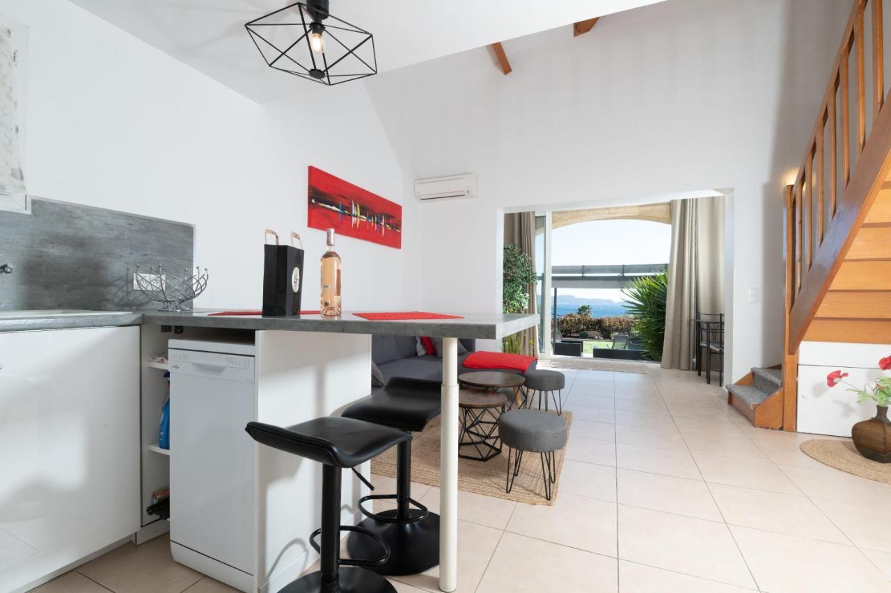 Face A La Mer Superbe Villa Terrasse Barbecue Le Pradet Carqueiranne Exterior foto