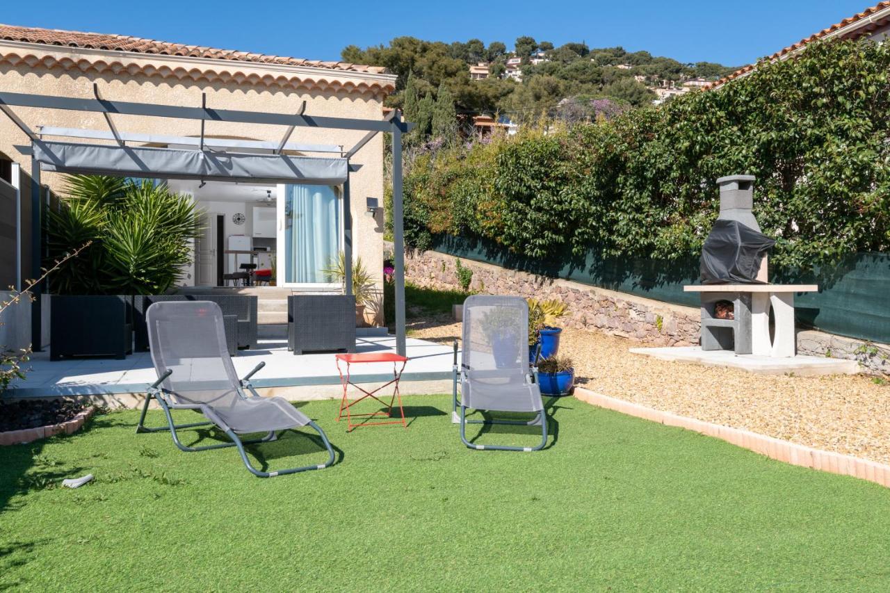 Face A La Mer Superbe Villa Terrasse Barbecue Le Pradet Carqueiranne Exterior foto